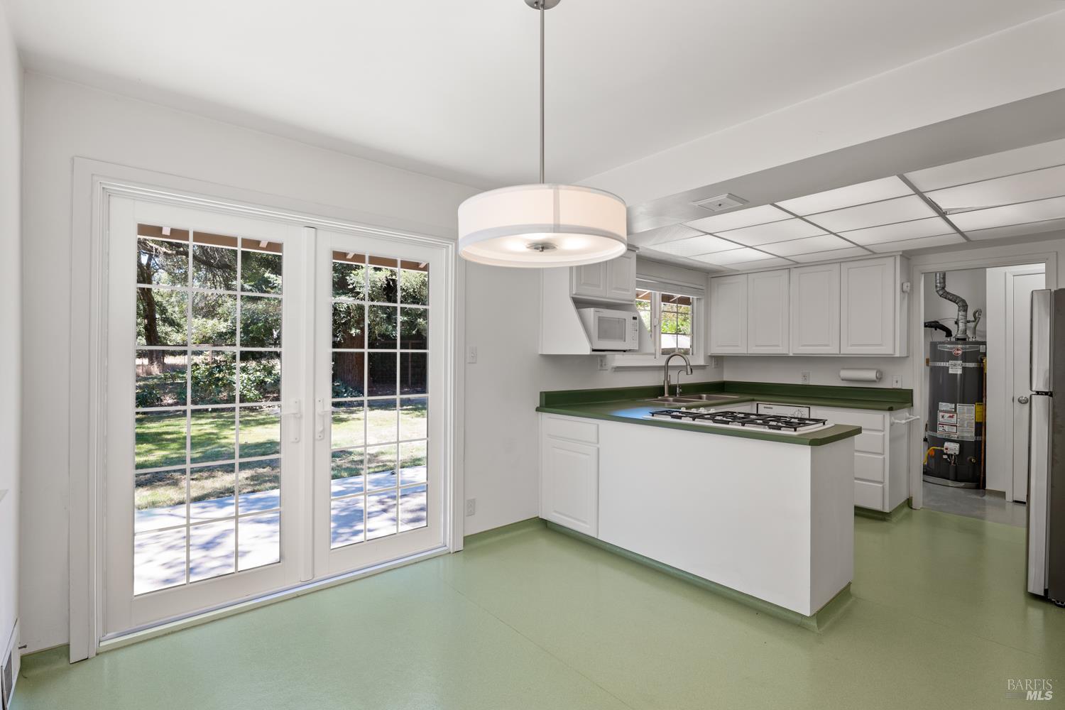 8191 Appian Way Sebastopol CA 95472