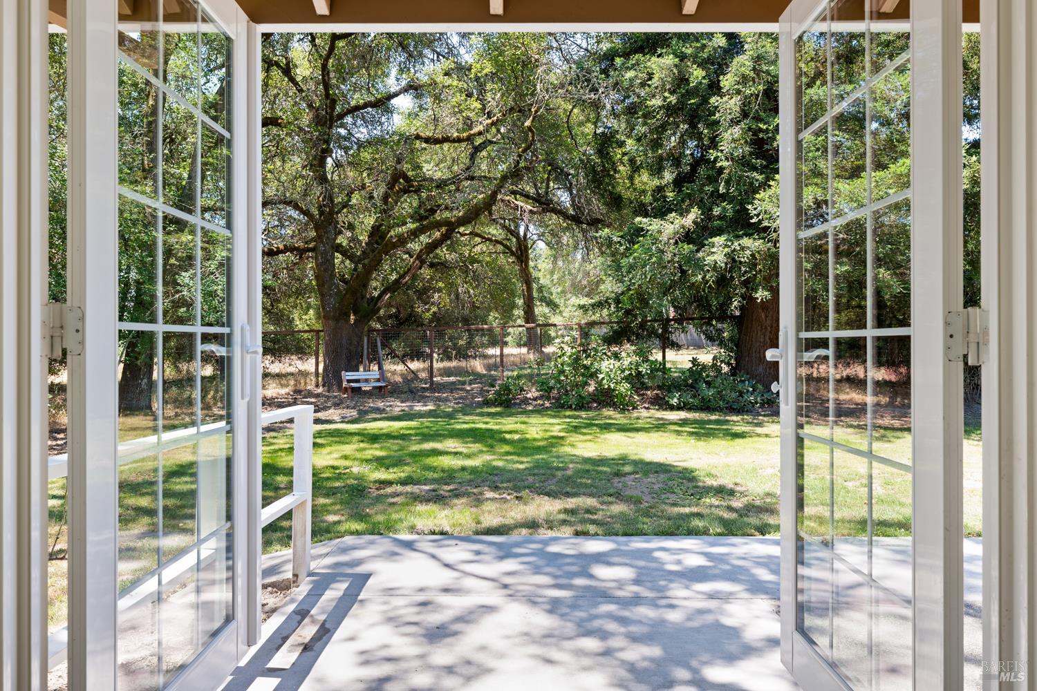 8191 Appian Way Sebastopol CA 95472