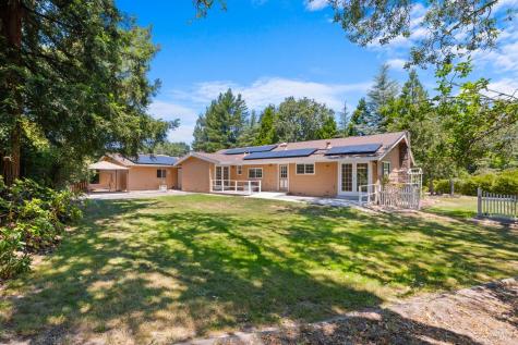 8191 Appian Way Sebastopol CA 95472