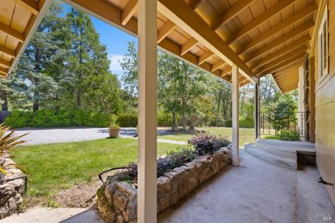 8191 Appian Way Sebastopol CA 95472