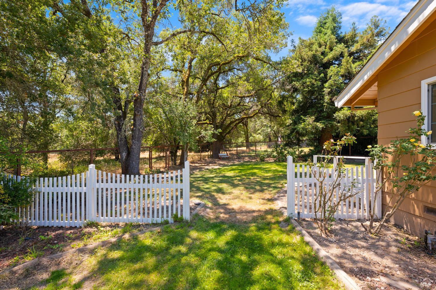 8191 Appian Way Sebastopol CA 95472