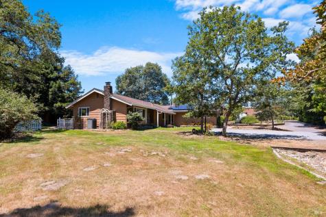 8191 Appian Way Sebastopol CA 95472