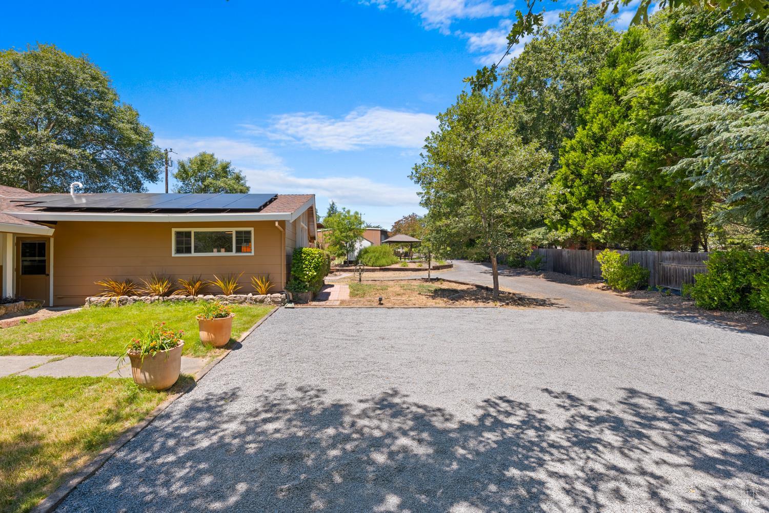8191 Appian Way Sebastopol CA 95472