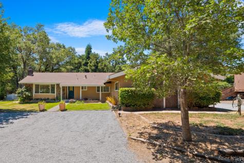 8191 Appian Way Sebastopol CA 95472