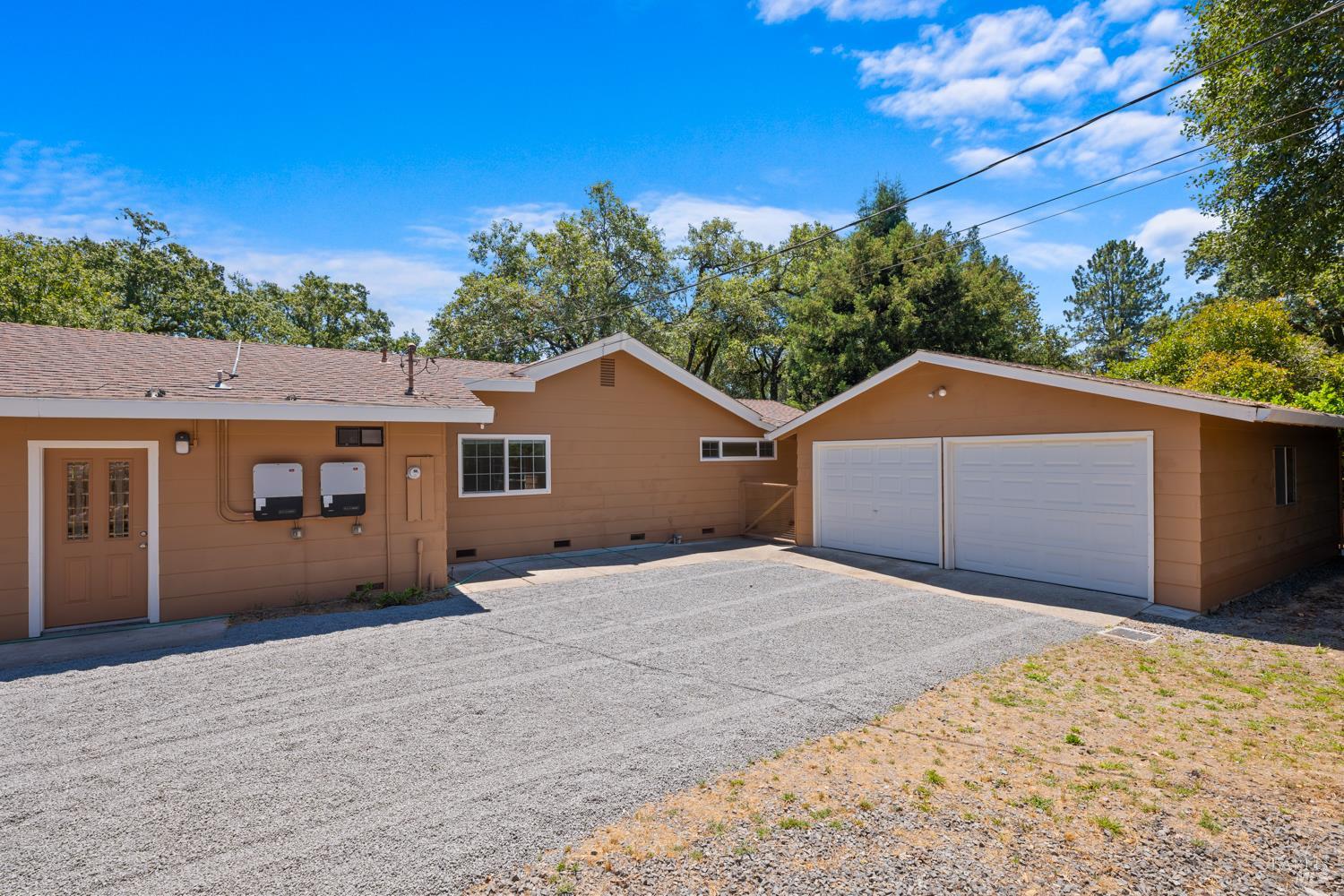 8191 Appian Way Sebastopol CA 95472