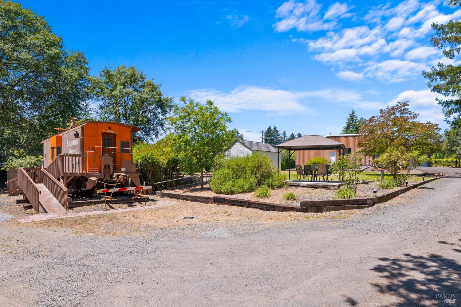 8191 Appian Way Sebastopol CA 95472