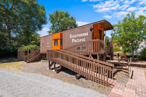 8191 Appian Way Sebastopol CA 95472