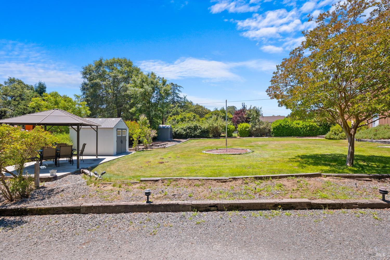 8191 Appian Way Sebastopol CA 95472