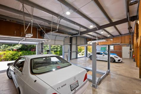 8191 Appian Way Sebastopol CA 95472
