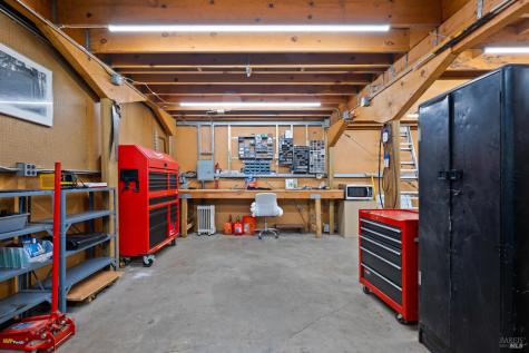 8191 Appian Way Sebastopol CA 95472