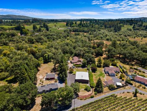 8191 Appian Way Sebastopol CA 95472