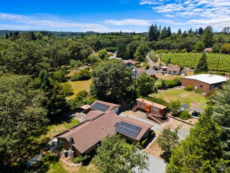 8191 Appian Way Sebastopol CA 95472