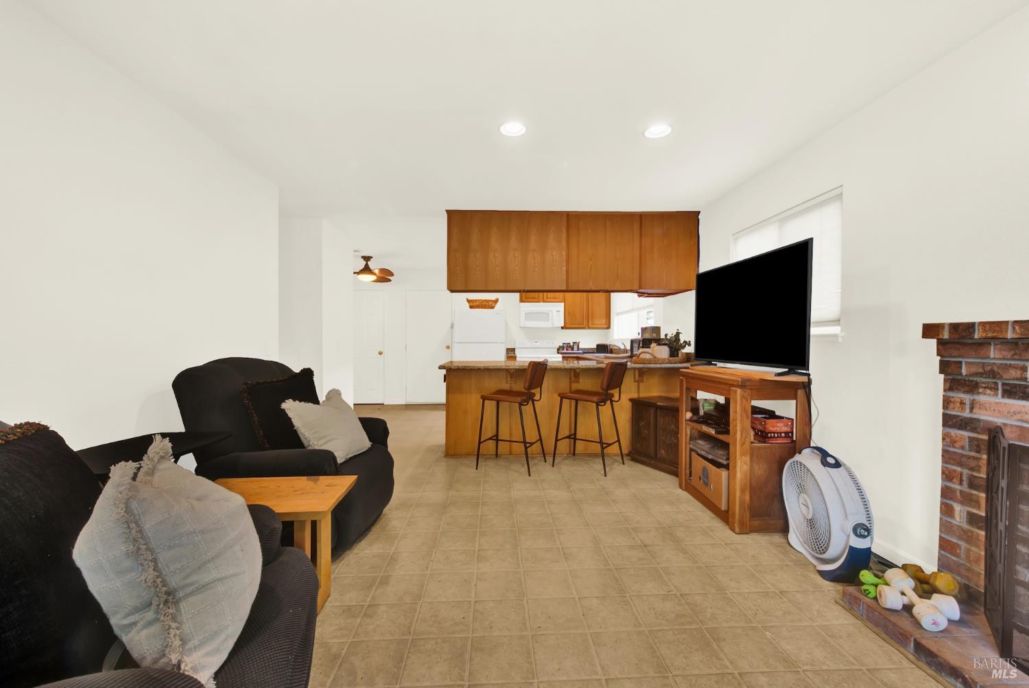 820 Capstan Court Vacaville CA 95687