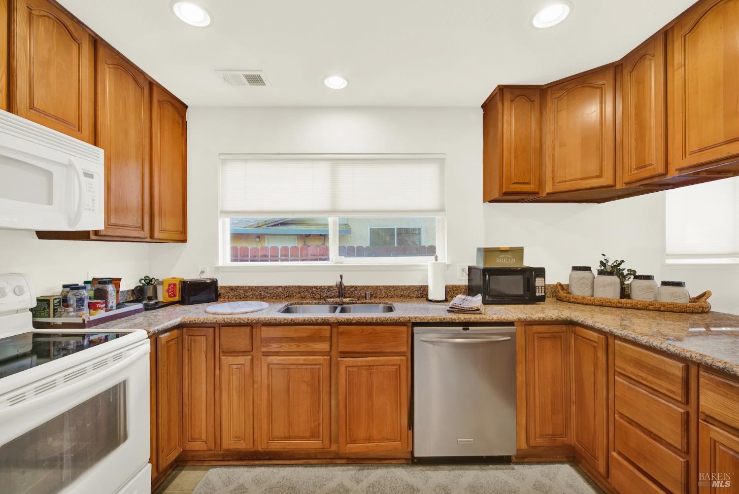 820 Capstan Court Vacaville CA 95687