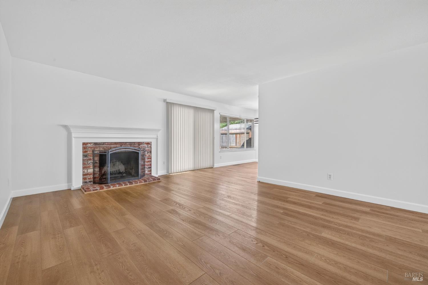 1 Creekview Court Santa Rosa CA 95409