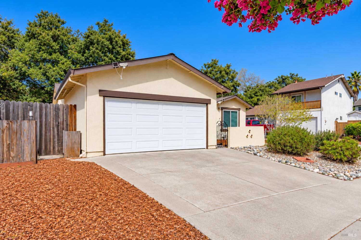 1 Creekview Court Santa Rosa CA 95409