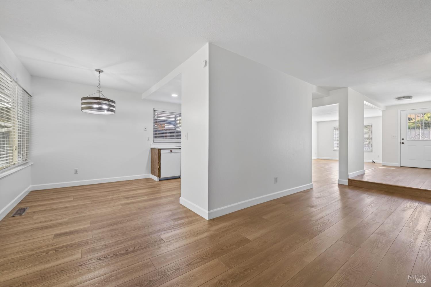 1 Creekview Court Santa Rosa CA 95409