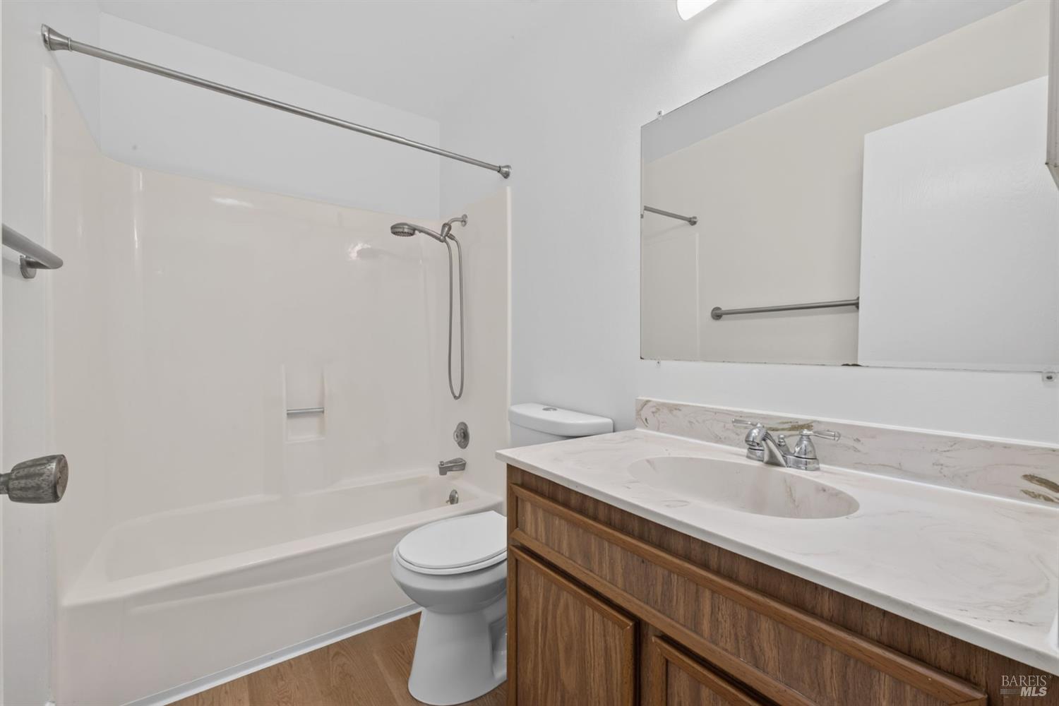 1 Creekview Court Santa Rosa CA 95409
