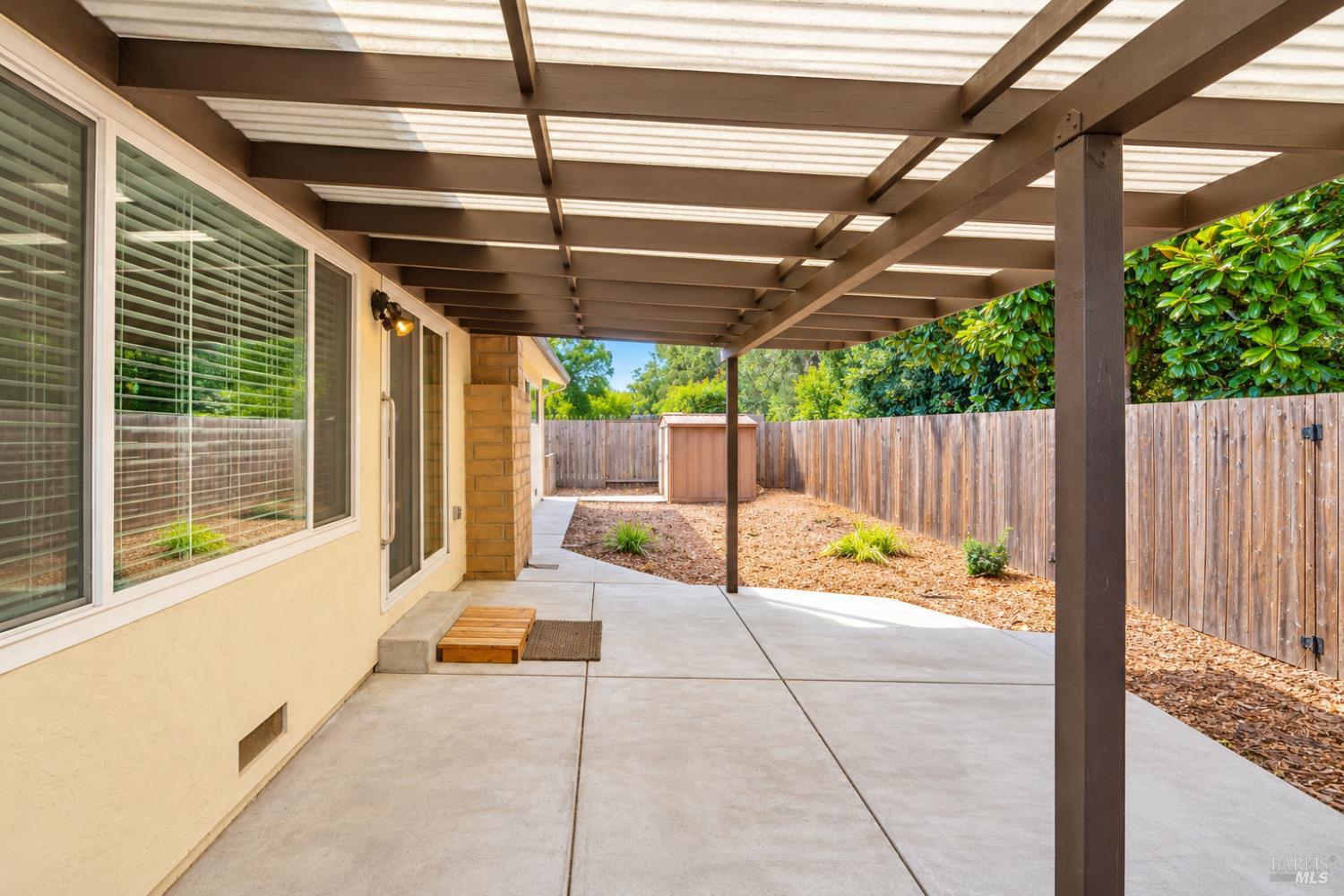 1 Creekview Court Santa Rosa CA 95409