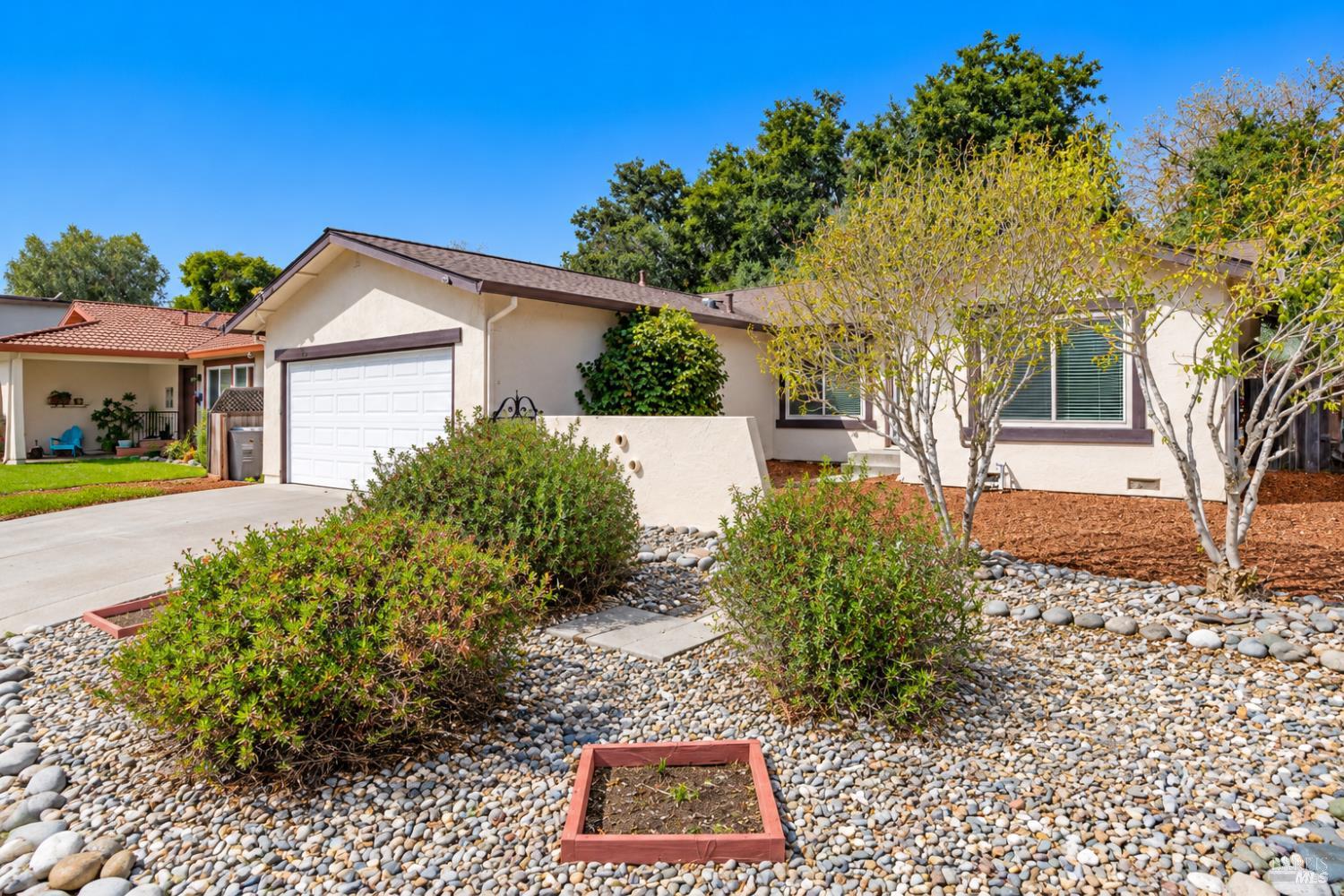 1 Creekview Court Santa Rosa CA 95409