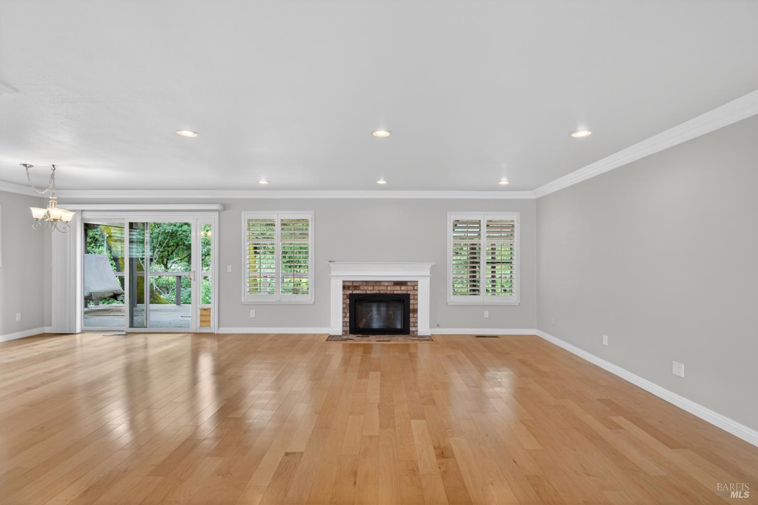 6514 Meadowgreen Place Santa Rosa CA 95409