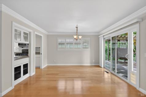 6514 Meadowgreen Place Santa Rosa CA 95409