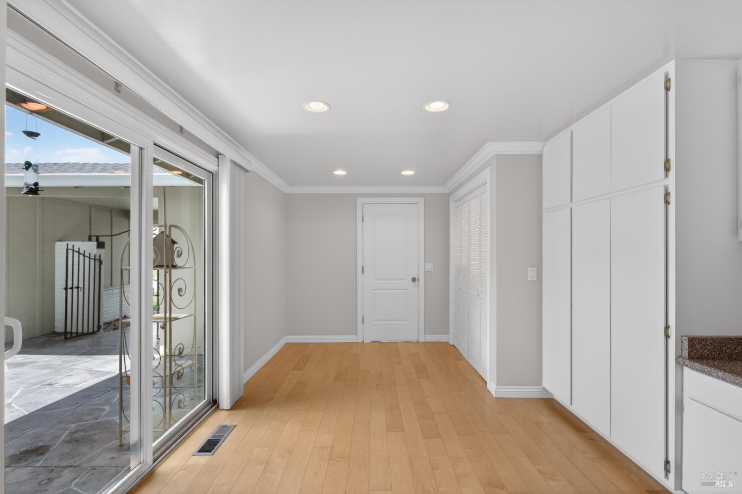 6514 Meadowgreen Place Santa Rosa CA 95409