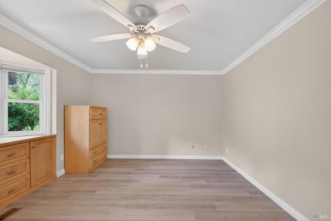 6514 Meadowgreen Place Santa Rosa CA 95409