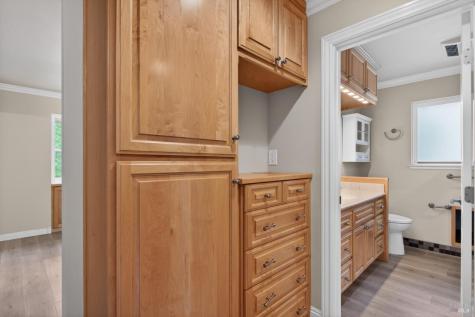 6514 Meadowgreen Place Santa Rosa CA 95409