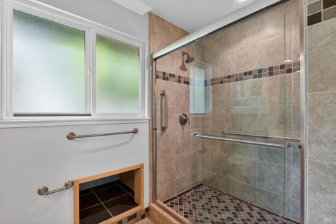 6514 Meadowgreen Place Santa Rosa CA 95409