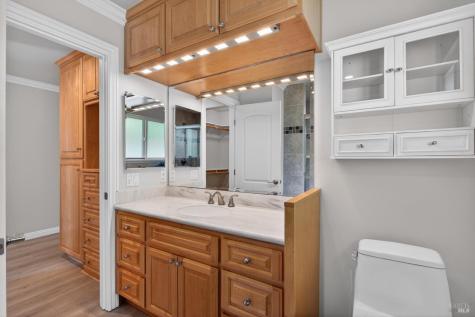 6514 Meadowgreen Place Santa Rosa CA 95409