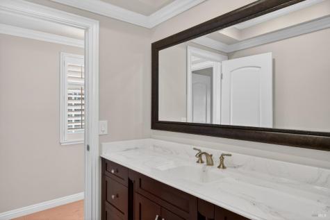 6514 Meadowgreen Place Santa Rosa CA 95409