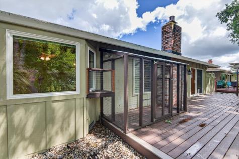 6514 Meadowgreen Place Santa Rosa CA 95409