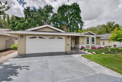 6514 Meadowgreen Place Santa Rosa CA 95409