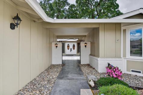 6514 Meadowgreen Place Santa Rosa CA 95409