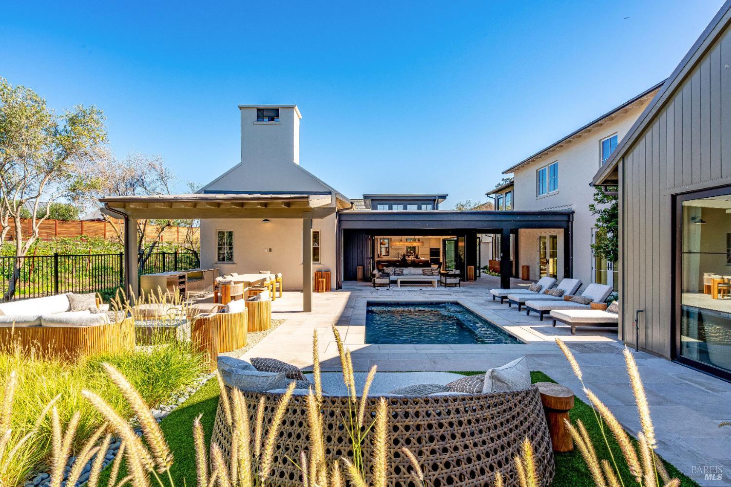 108 Vintners Court Napa CA 94559