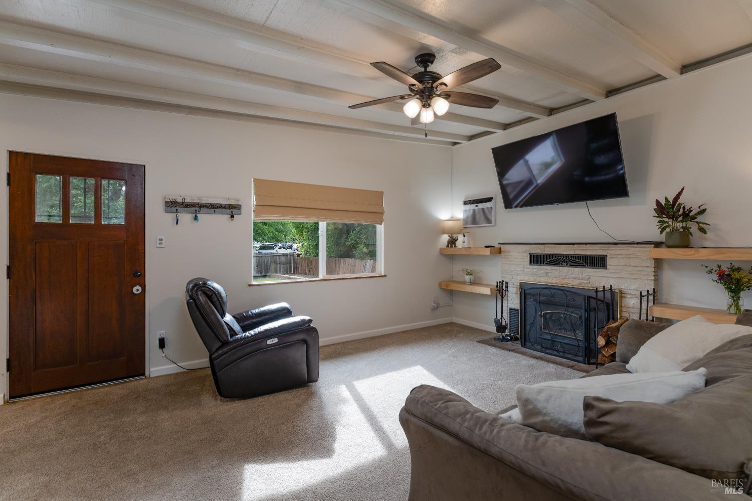 1597 Elm Street Ukiah CA 95482