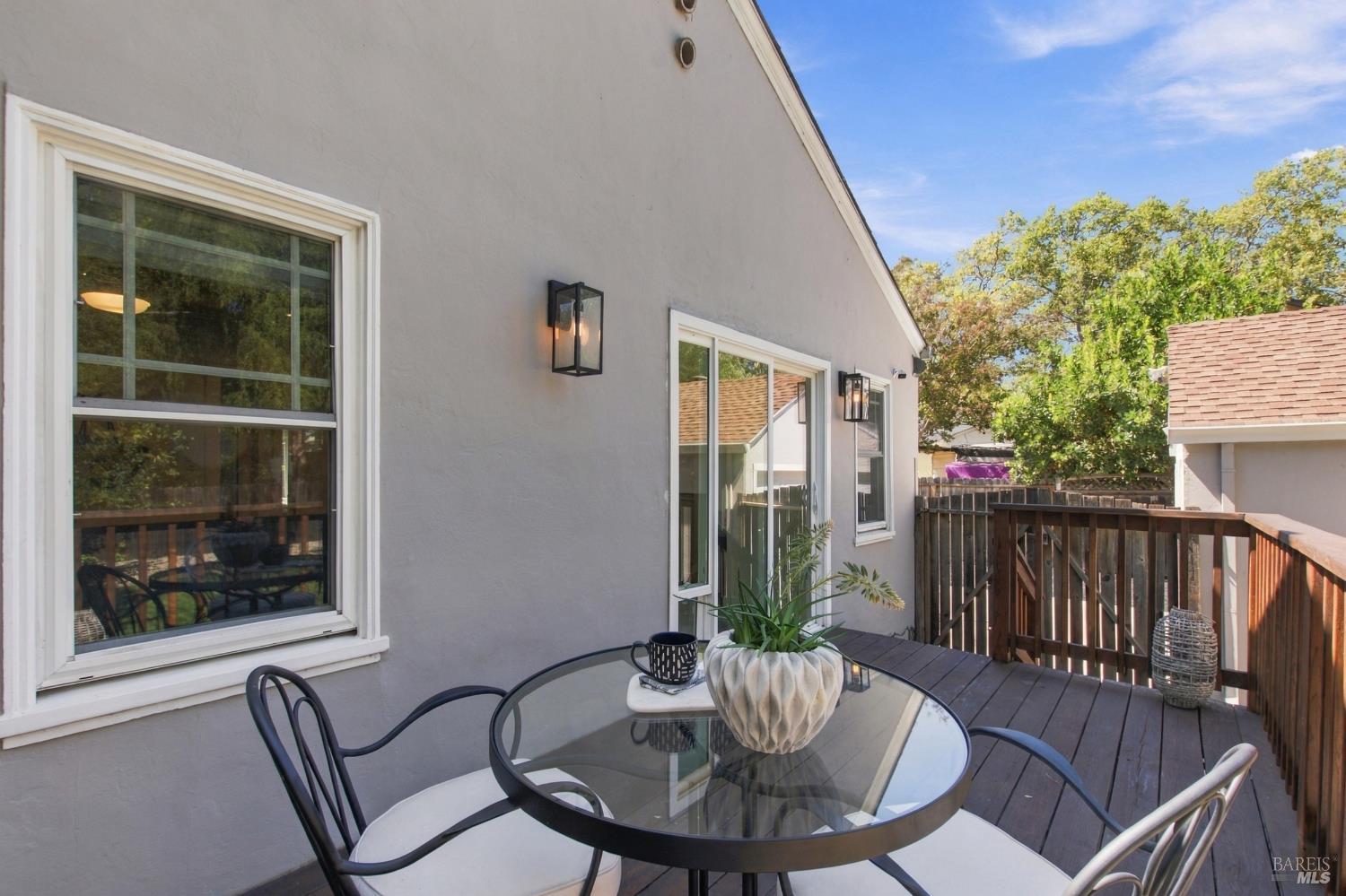 1772 Spruce Street Napa CA 94559