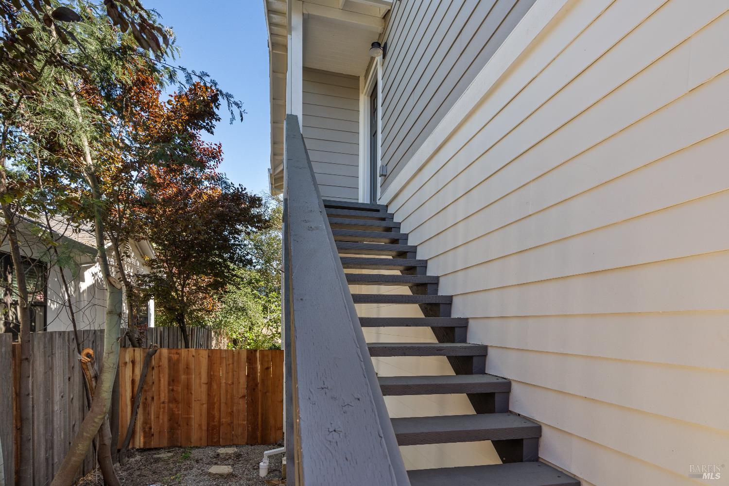 109 Paul Wittke Drive Healdsburg CA 95448
