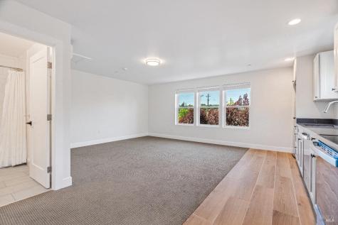109 Paul Wittke Drive Healdsburg CA 95448