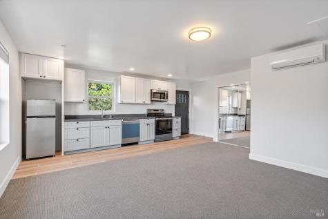 109 Paul Wittke Drive Healdsburg CA 95448