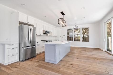109 Paul Wittke Drive Healdsburg CA 95448