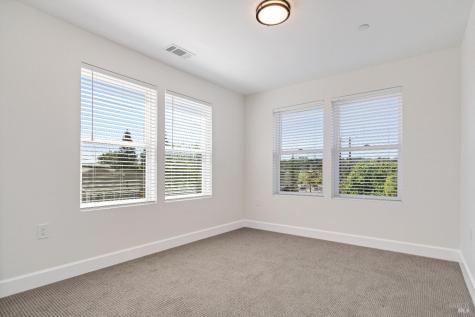 109 Paul Wittke Drive Healdsburg CA 95448