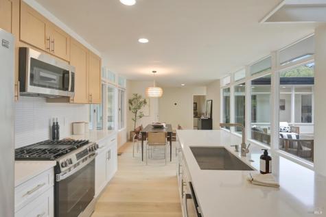 3 Renata Court Novato CA 94947