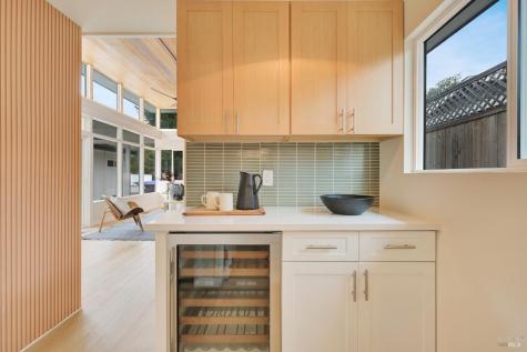 3 Renata Court Novato CA 94947