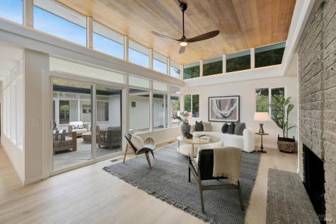 3 Renata Court Novato CA 94947