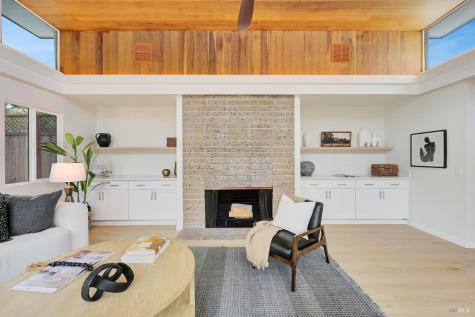 3 Renata Court Novato CA 94947