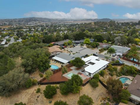 3 Renata Court Novato CA 94947