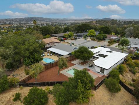 3 Renata Court Novato CA 94947