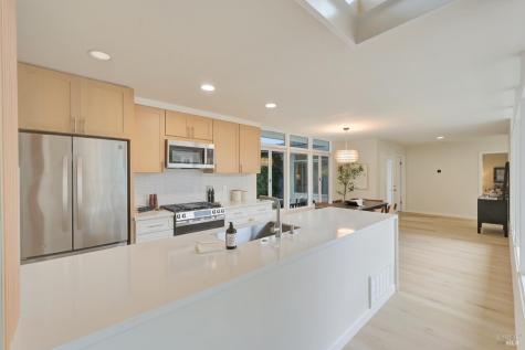 3 Renata Court Novato CA 94947